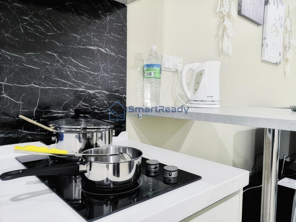 Twin Galaxy Suites By Sr Home Johor Bahru Exterior photo